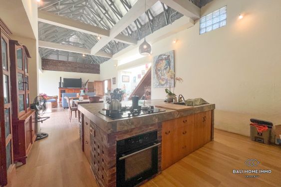 Image 6 from Spacious 3 Bedroom Tropical Villa for Rent Yearly in Kerobokan