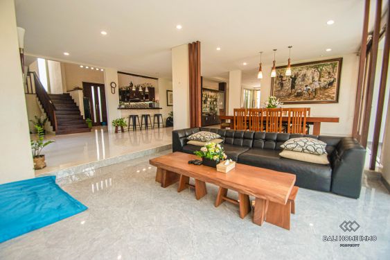 Image 3 from Spacious 5 Bedroom Villa for Monthly Rental in Bali Kuta Legian