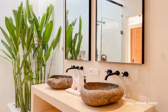 Image 15 from Spacious 3-Bedroom Villa for Sale and Rental in Kerobokan