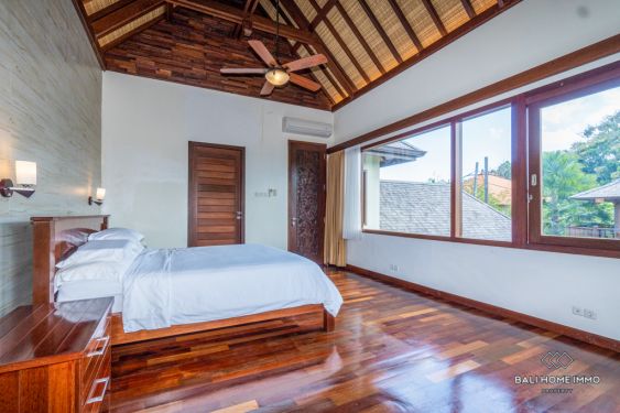 Image 12 from Villa Luas 3 Kamar Tidur Dijual di Bali Uluwatu