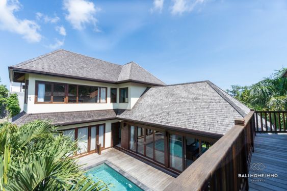 Image 2 from Spacieuse villa de 3 chambres à vendre en pleine propriété à Bali Uluwatu.