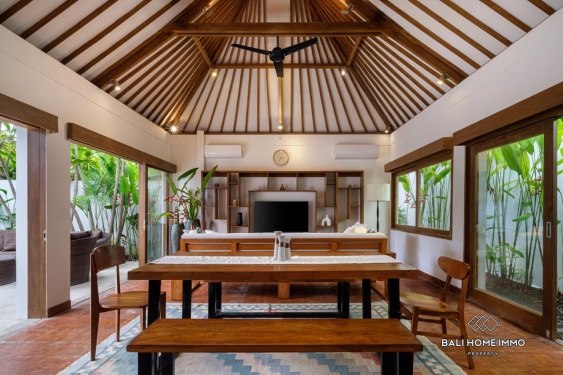 Image 7 from Villa luas dengan 3 kamar tidur untuk dijual dan disewa di Canggu.