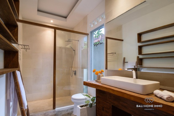 Image 16 from Villa luas dengan 3 kamar tidur untuk dijual dan disewa di Canggu.