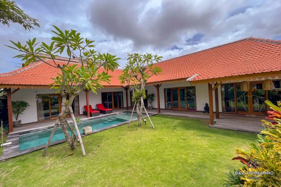 Image 5 from Spacious 3 Bedroom Villa for sale in Bali Canggu