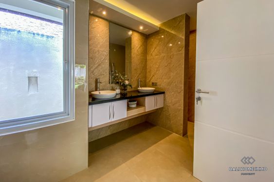 Image 19 from Villa Keluarga 3 Kamar Tidur dalam Perumahan Dijual di Umalas Bumbak