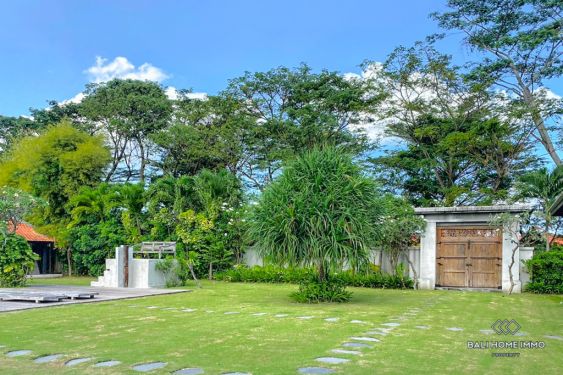 Image 16 from Villa Luas 3 Kamar Dikontrak Jangka Panjang di Canggu Berawa