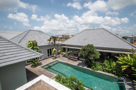 Image 1 from Villa 3 Kamar Tidur Luas untuk Disewakan dan Dijual Tahunan di Bali Kerobokan