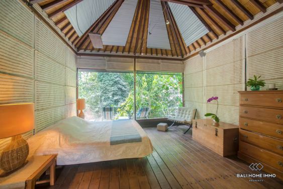 Image 11 from VILLA LUAS 3 KAMAR DISEWAKAN TAHUNAN JARAK BERJALAN KAKI DARI PANTAI BATU BELIG