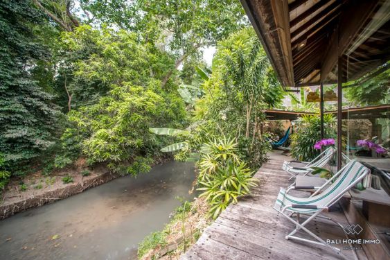 Image 16 from VILLA LUAS 3 KAMAR DISEWAKAN TAHUNAN JARAK BERJALAN KAKI DARI PANTAI BATU BELIG