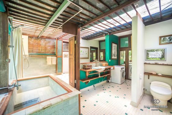 Image 13 from VILLA LUAS 3 KAMAR DISEWAKAN TAHUNAN JARAK BERJALAN KAKI DARI PANTAI BATU BELIG