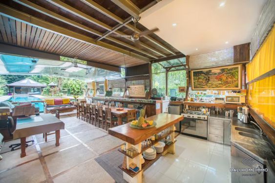 Image 6 from VILLA LUAS 3 KAMAR DISEWAKAN TAHUNAN JARAK BERJALAN KAKI DARI PANTAI BATU BELIG