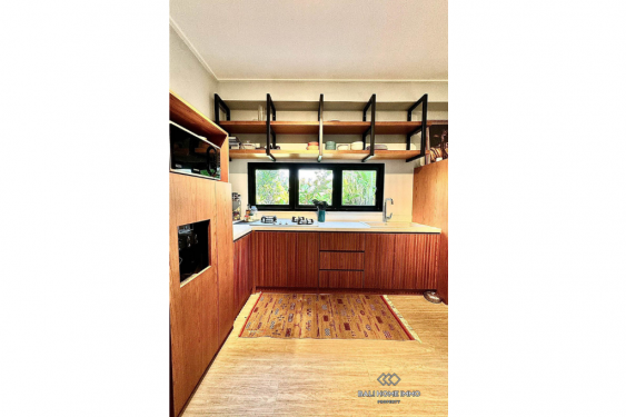 Image 9 from Villa luas 3 Kamar dengan taman Dijual di Bali Berawa Canggu