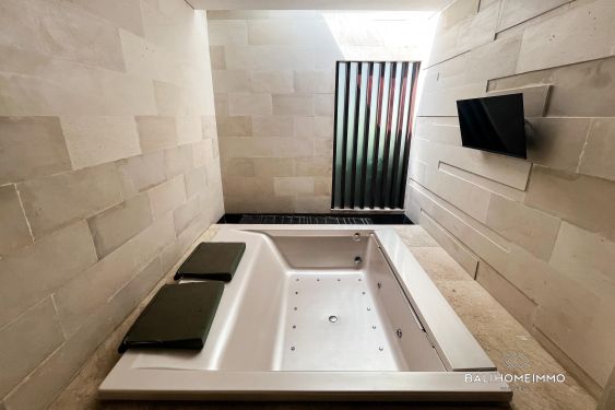 Image 16 from Spacious 3 Bedroom Villa for rent walking distance to Nelayan Beach Canggu