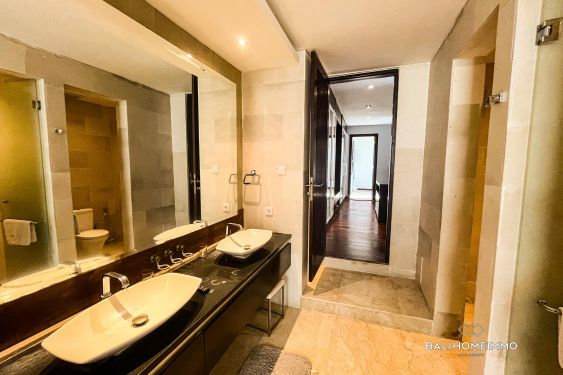 Image 14 from Spacious 3 Bedroom Villa for rent walking distance to Nelayan Beach Canggu