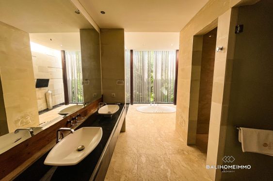 Image 13 from Spacious 3 Bedroom Villa for rent walking distance to Nelayan Beach Canggu