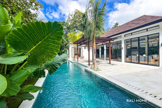 Image 2 from SPACIOUS 3 BEDROOMS VILLA WITH JUNGLE VIEW FOR SALE LEASEHOLD IN UNGASAN