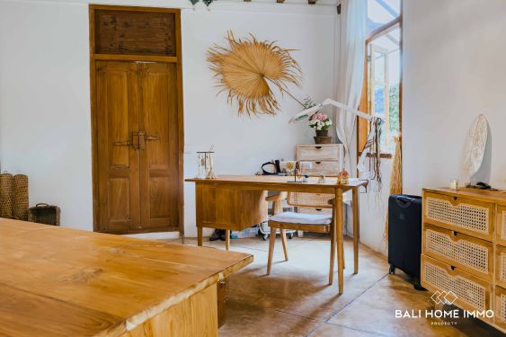 Image 18 from SPACIEUSE VILLA DE 3 CHAMBRES AVEC VUE SÉRÈNE SUR LE JARDIN À VENDRE EN LOCATION AU COEUR DE BINGIN