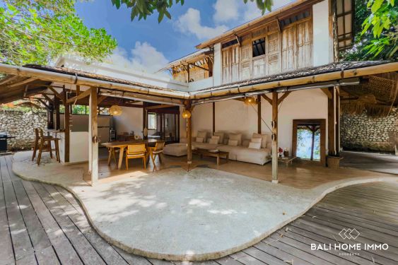 Image 2 from VILLA 3 KAMAR LUAS DENGAN PEMANDANGAN TAMAN YANG TENANG UNTUK DIJUAL SEWA DI PUSAT BINGIN