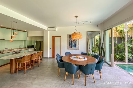 Image 5 from Vila Keluarga 4 Kamar Tidur yang Luas Disewakan Bulanan di Bali Umalas