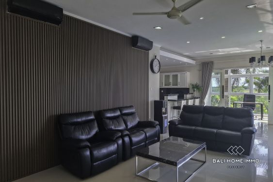 Image 5 from Villa Luas dengan 4 Kamar Tidur dan Pemandangan Laut Dijual di Ungasan