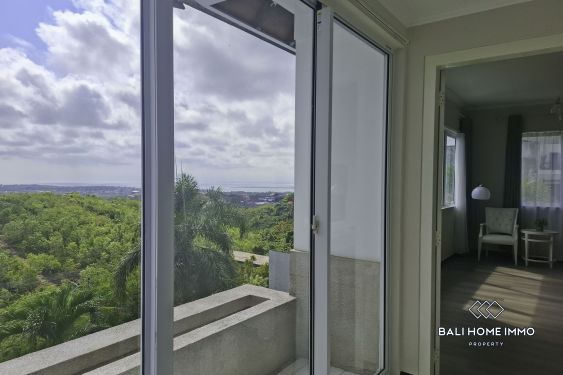 Image 17 from Villa Luas dengan 4 Kamar Tidur dan Pemandangan Laut Dijual di Ungasan