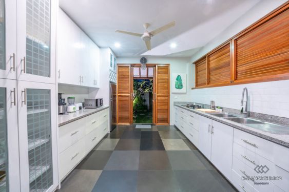 Image 7 from Vila 4 Kamar Tidur Luas untuk Disewakan Bulanan di Bali Canggu - Berawa