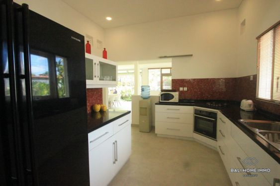 Image 10 from Vila 4 Kamar Tidur Luas untuk Disewakan di Seminyak