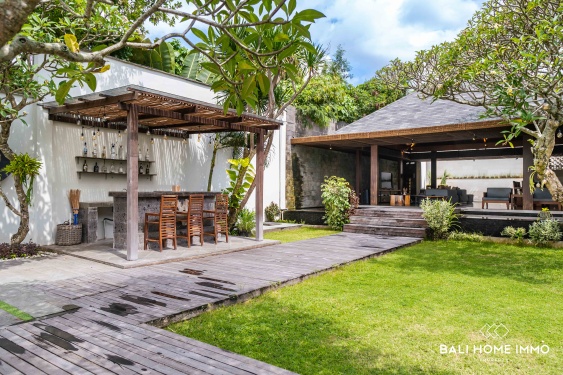 Image 2 from SPACIOUS  4 BEDROOM VILLA FOR SALE AND RENT IN BALI CANGGU RESIDENTIAL SIDE