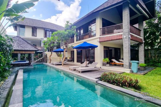 Image 1 from SPACIOUS 4 BEDROOM VILLA FOR SALE IN BALI UMALAS