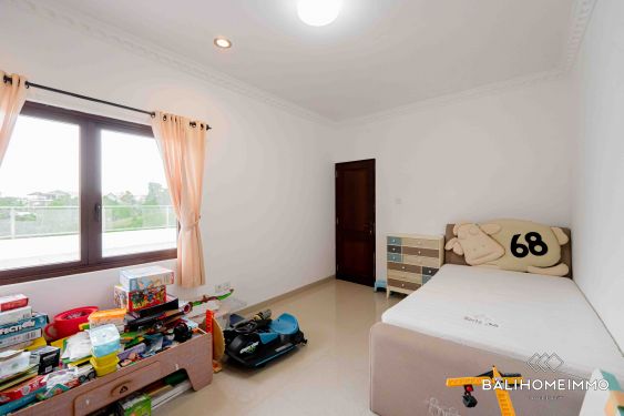 Image 15 from Spacious 4 Bedroom with ocean view Villa for Sale in Bali Ungasan