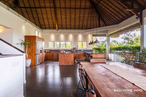 Image 14 from villa luas 4 kamar tidur dijual hak sewa di Bali Canggu Berawa