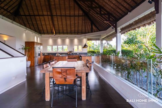Image 13 from villa luas 4 kamar tidur dijual hak sewa di Bali Canggu Berawa