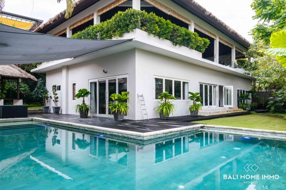Image 1 from villa luas 4 kamar tidur dijual hak sewa di Bali Canggu Berawa