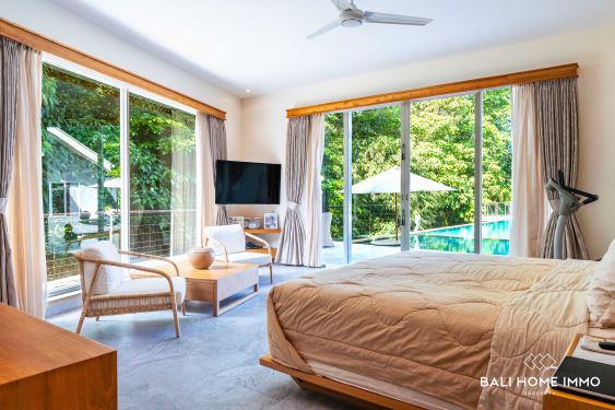 Image 11 from Modern 4 Bedroom Villa with Jungle View for Sale in Bali Umalas
