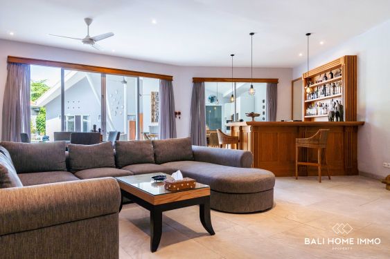 Image 7 from Modern 4 Bedroom Villa with Jungle View for Sale in Bali Umalas