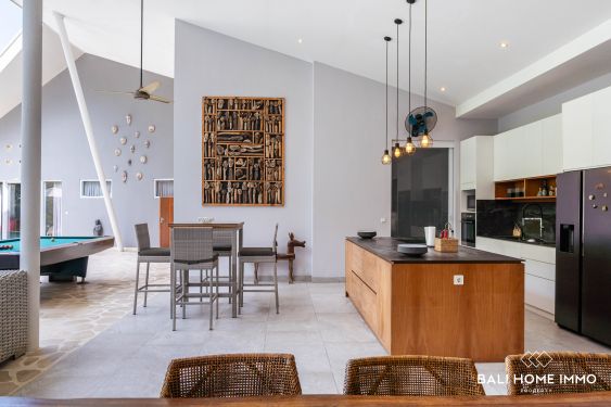 Image 5 from Modern 4 Bedroom Villa with Jungle View for Sale in Bali Umalas