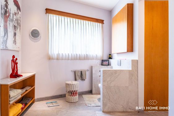 Image 18 from Modern 4 Bedroom Villa with Jungle View for Sale in Bali Umalas