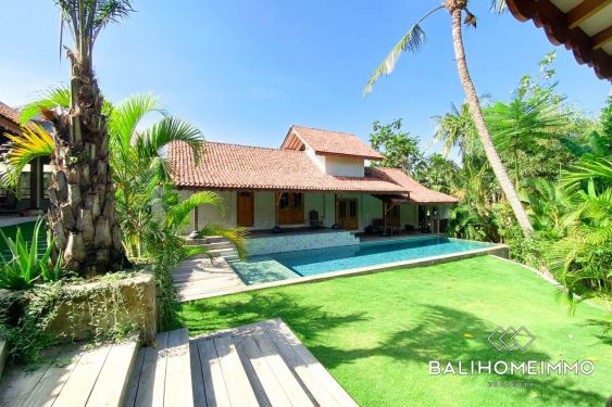 Image 3 from Spacieuse villa de 4 chambres à vendre en location à Bali Umalas