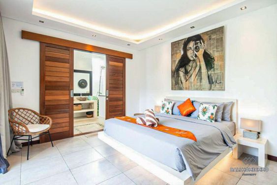 Image 12 from Spacious 4 Bedroom Villa for Yearly Rent in Bali Seminyak