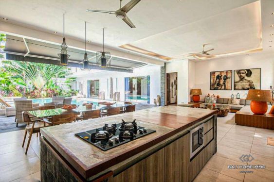 Image 6 from Spacious 4 Bedroom Villa for Yearly Rent in Bali Seminyak