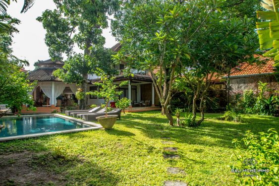 Image 3 from Vila 4 Kamar Tidur yang Luas Disewakan di Bali Seminyak