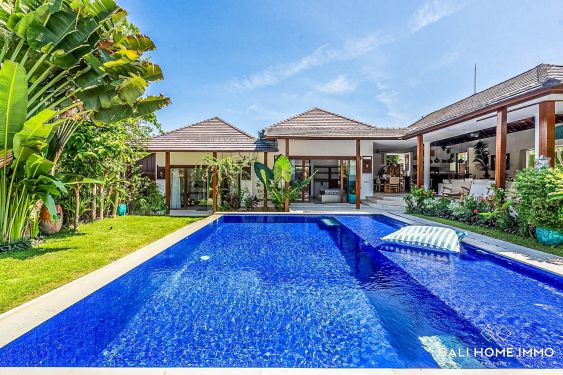 Image 5 from SPACIOUS 5 BEDROOM VILLA FOR SALE AND RENTAL IN BALI UMALAS