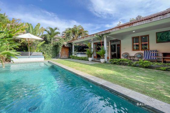 Image 1 from Spacious 4-bedroom Villa in Kuta for Sale