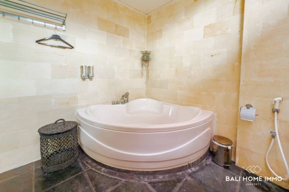 Image 20 from Spacious 4 Bedroom Villa with Premium Views for Sale in Ungasan