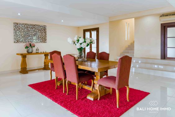 Image 13 from Spacious 4 Bedroom Villa with Premium Views for Sale in Ungasan