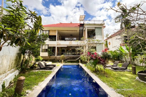 Image 1 from Spacious 4 Bedrooms Villa for rent in Pererenan Beachside