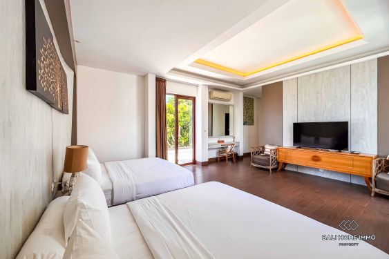 Image 11 from VILLA 4 KAMAR TIDUR LUAS DISEWAKAN TAHUNAN DI BALI - NUSA DUA