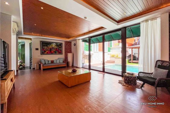 Image 3 from SPACIOUS 4 BEDROOMS VILLA FOR YEARLY RENTAL IN BALI - NUSA DUA