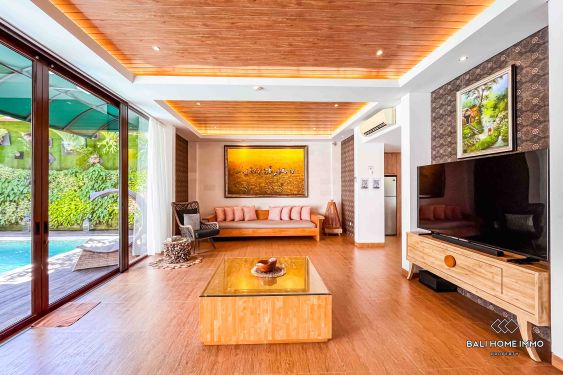 Image 2 from SPACIOUS 4 BEDROOMS VILLA FOR YEARLY RENTAL IN BALI - NUSA DUA