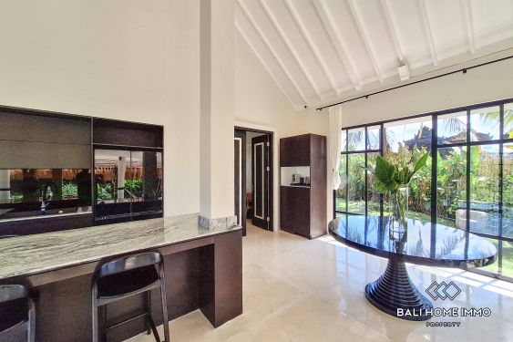 Image 5 from Vila Keluarga 5 Kamar yang Luas untuk Disewa di Seseh Beachside